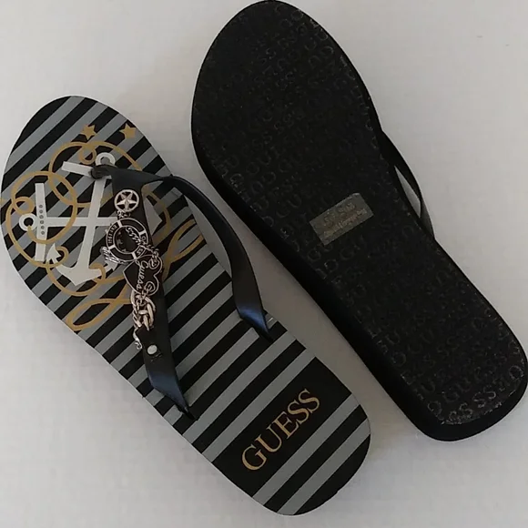 Guess beach slides SZ 8.5 NWOB - Picture 3 of 3